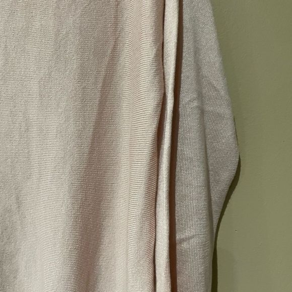 Revamped women sweater size S/P - Picture 10 of 13